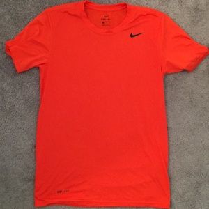 Nike mens size small orange Dri Fit T shirt